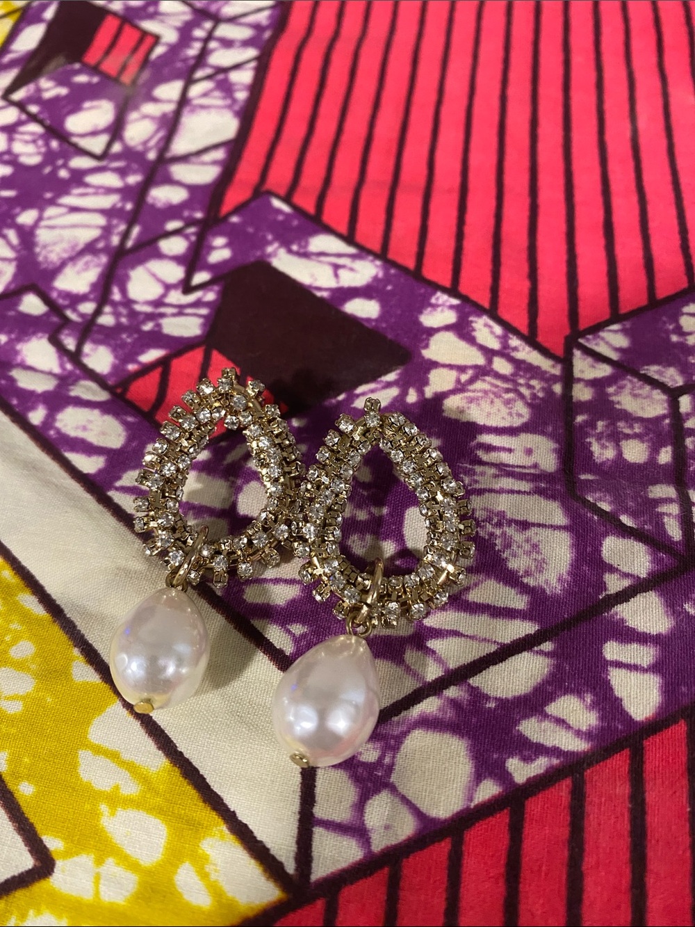 H&M Rhinestone & Faux Pearl Drop Earrings